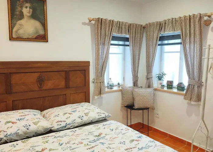 U Markety カントリーハウス Jiřetín pod Jedlovou